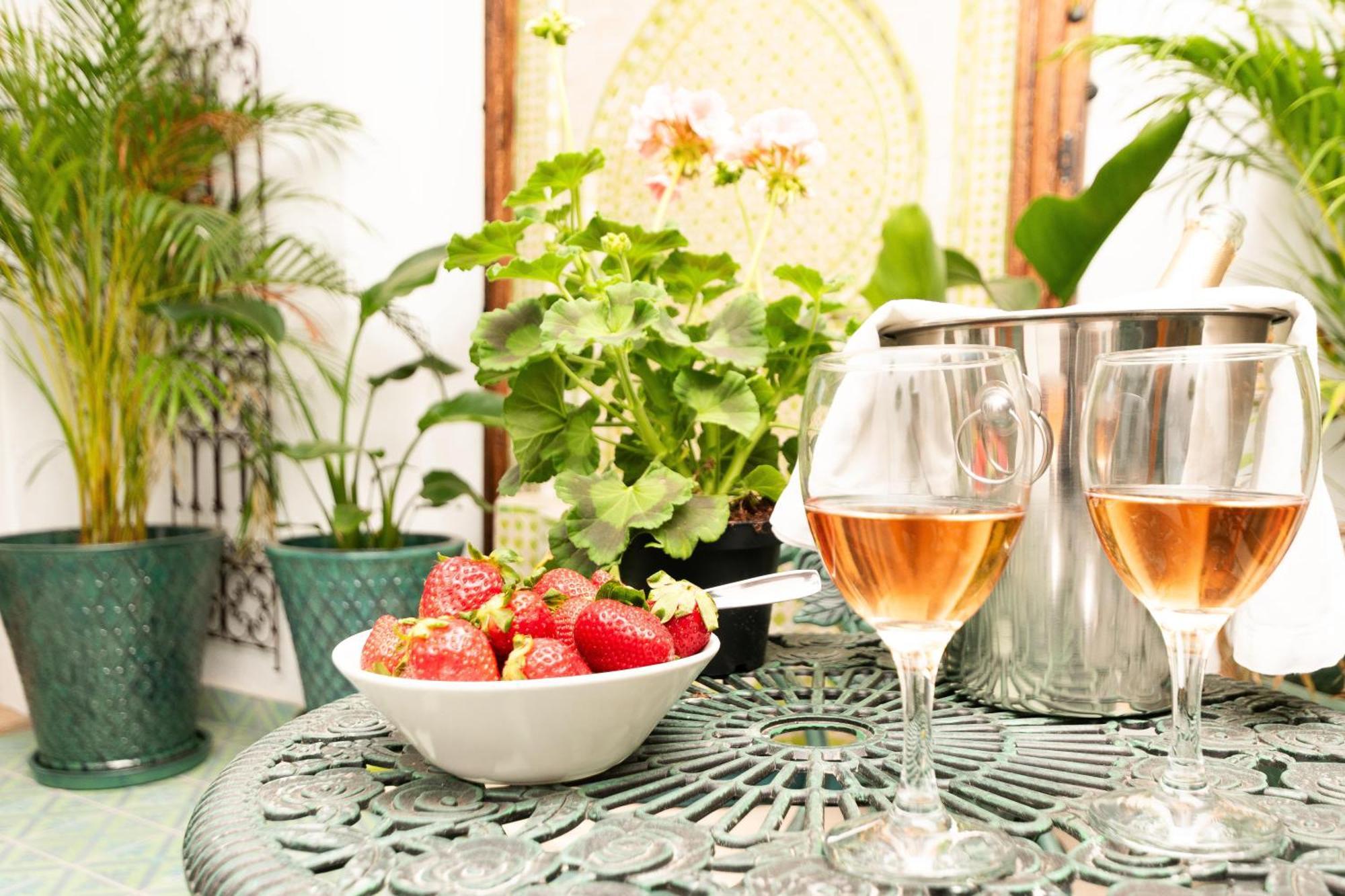 Casa Esmeralda - Luxury Boutique Apartments Old Town Estepona Eksteriør billede