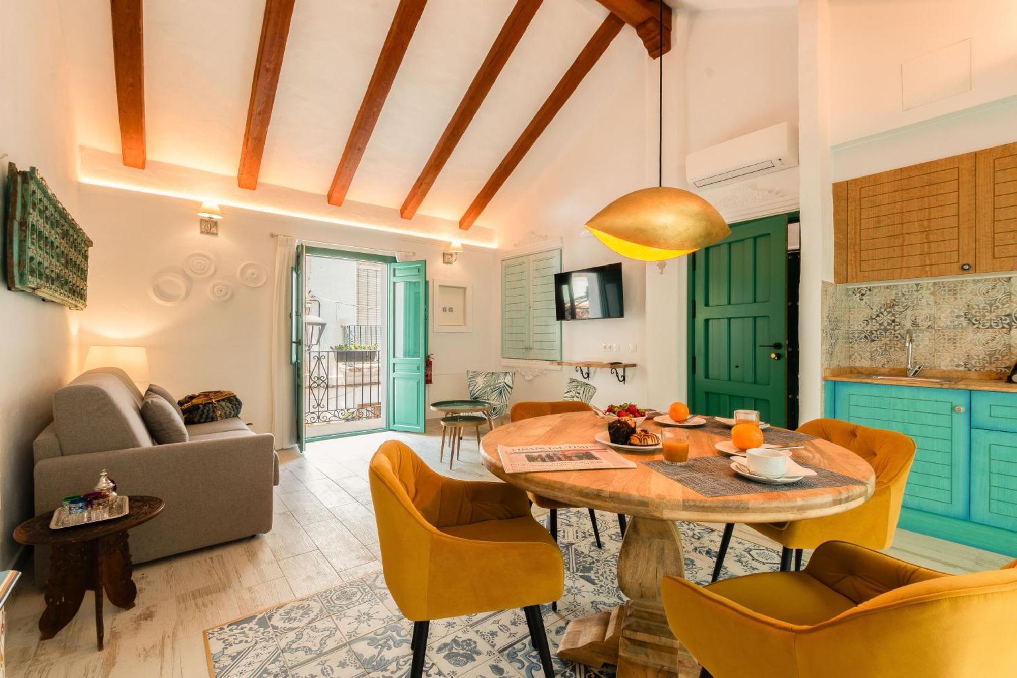 Casa Esmeralda - Luxury Boutique Apartments Old Town Estepona Eksteriør billede