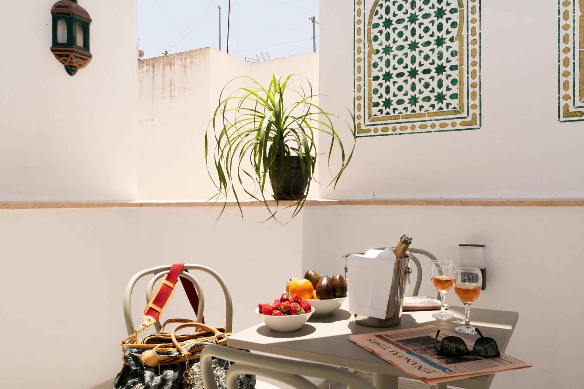 Casa Esmeralda - Luxury Boutique Apartments Old Town Estepona Eksteriør billede