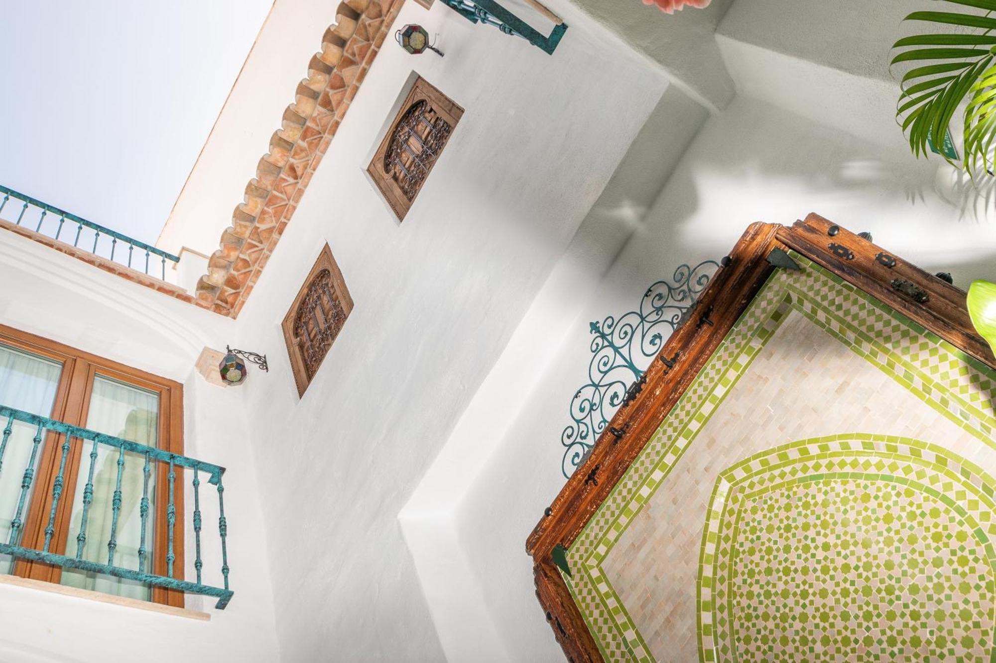 Casa Esmeralda - Luxury Boutique Apartments Old Town Estepona Eksteriør billede
